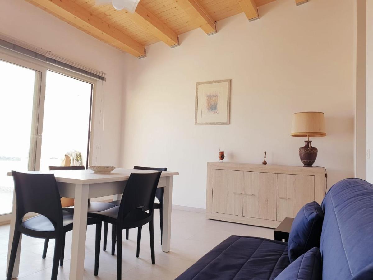AMare - Casa Vacanze ดอนนาลูกาตา ภายนอก รูปภาพ